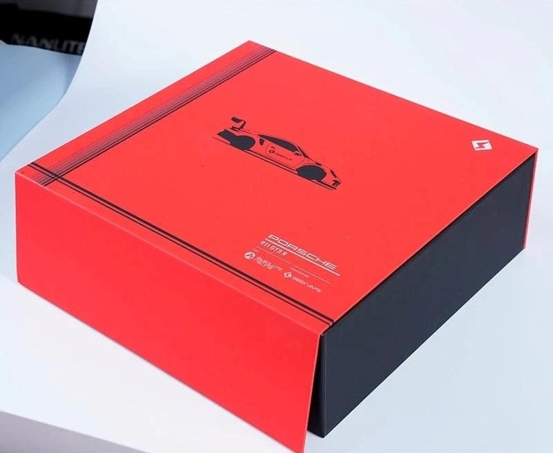 Geekvape X Porsche Premium Gift Box - Image 6